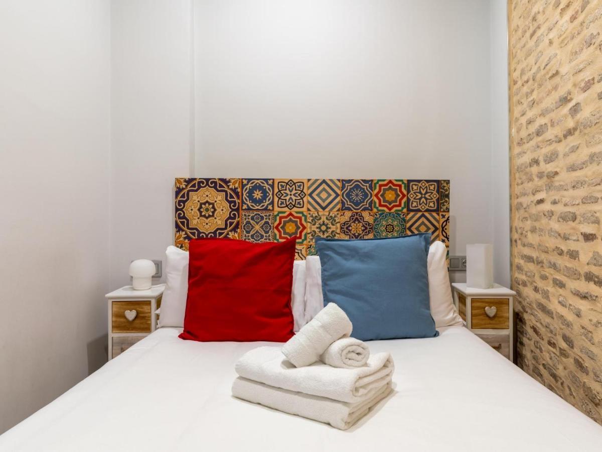 Apartmán Holi-Rent Padre Manjon Sevilla Exteriér fotografie