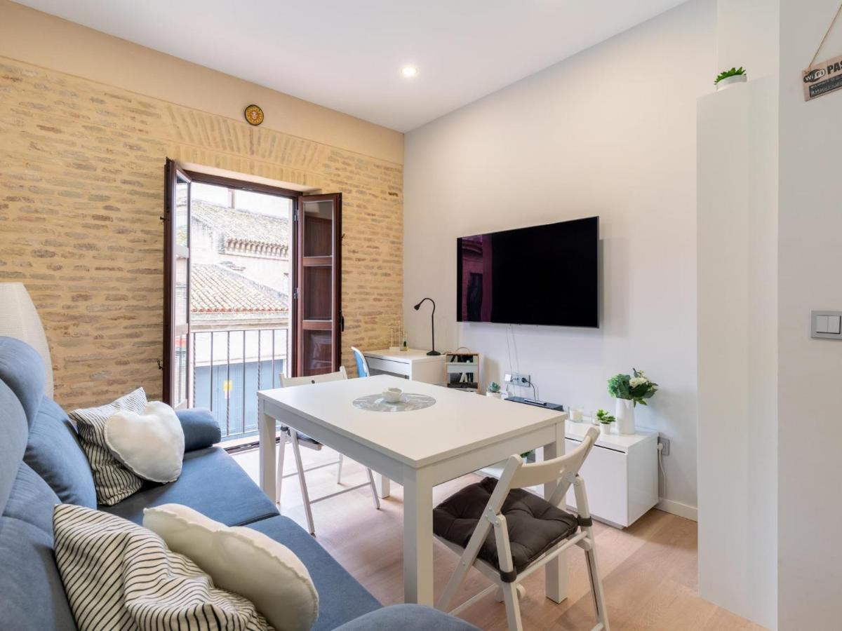 Apartmán Holi-Rent Padre Manjon Sevilla Exteriér fotografie